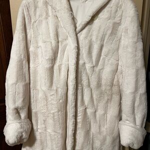 Dennis Basso Cream Teddy Jacket